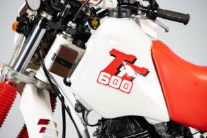 Image 19/50 de Yamaha DUMMY (1986)