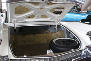 Afbeelding 20/22 van Cadillac Coupe DeVille (1959)