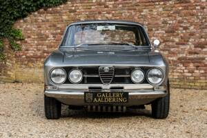 Afbeelding 5/50 van Alfa Romeo 1750 GT Veloce (1969)