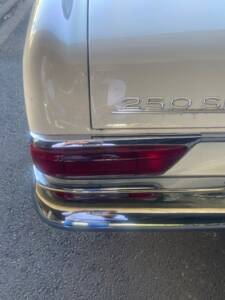 Afbeelding 8/56 van Mercedes-Benz 250 SL (1967)