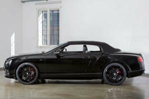 Immagine 4/23 di Bentley Continental GTC Speed (2015)