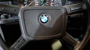 Bild 8/25 von BMW 323i (1983)