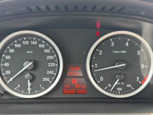 Bild 87/99 von BMW 650i (2007)