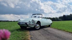 Immagine 1/153 di Citroën DS 19 Usine (1965)