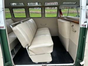 Image 42/60 of Volkswagen T2c Combi (1969)