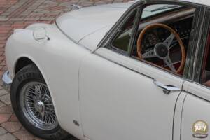 Immagine 10/26 di Jaguar Mk II 3.8 (1961)