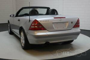 Bild 17/19 von Mercedes-Benz SLK 230 Kompressor (1999)