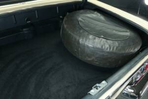 Image 36/50 of Mercedes-Benz 230 SL (1967)