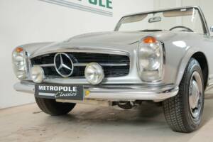 Bild 26/36 von Mercedes-Benz 230 SL (1966)