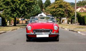 Image 6/41 de MG MGB (1972)