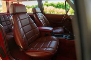 Image 30/50 de Jeep Cherokee 2.8L V6 (1985)