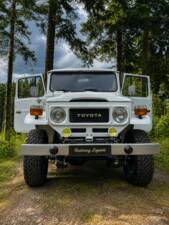 Image 14/67 of Toyota Land Cruiser FJ 40 (1982)