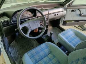 Afbeelding 29/44 van FIAT Uno 1.1 i.e. (1992)