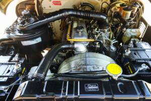 Bild 4/50 von Toyota Land Cruiser BJ 40 (1977)