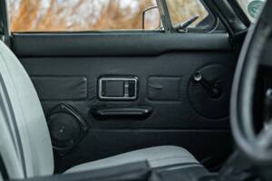 Bild 35/50 von MG MGB GT (1978)