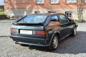 Image 6/15 de Volkswagen Scirocco II GT (1990)