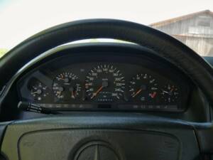 Image 9/39 de Mercedes-Benz 280 SL (1900)