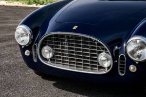 Image 50/61 of Ferrari 225 S (1952)
