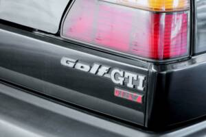 Image 11/39 of Volkswagen Golf Mk II GTi 16V 1.8 (1991)