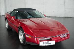 Imagen 31/50 de Chevrolet Corvette Convertible (1990)