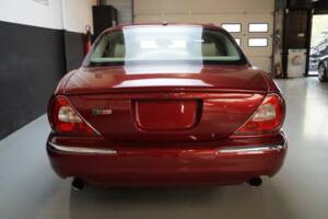 Bild 37/50 von Jaguar XJR Super V8 (2007)