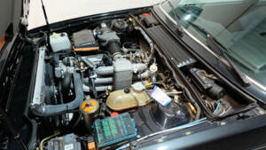 Bild 30/32 von BMW 635 CSi (1986)