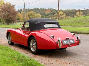 Image 5/22 de Jaguar XK 120 OTS (1954)