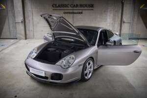 Image 17/98 of Porsche 911 Turbo (2000)