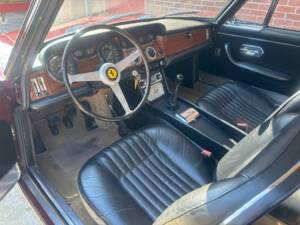 Bild 11/15 von Ferrari 330 GT 2+2 (1964)