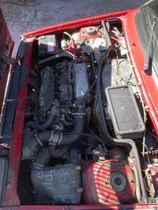 Image 10/12 de Lancia Delta 1.6 HF (1990)
