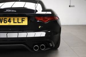 Afbeelding 31/50 van Jaguar F-Type R (2014)