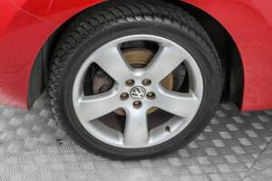 Image 23/50 de Volkswagen New Beetle 2.0 (2006)