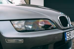 Bild 18/99 von BMW Z3 2.5 (2001)