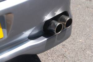 Image 15/37 of Ferrari 550 Maranello (2000)
