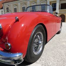 Image 11/174 of Jaguar XK 150 3.4 S OTS (1958)