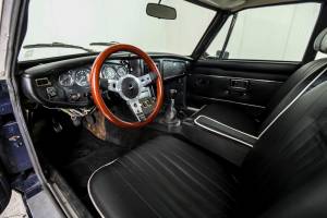 Immagine 9/50 di MG MGB GT (1972)
