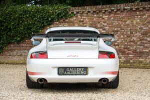 Immagine 6/50 di Porsche 911 GT3 RS (2004)