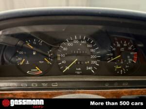 Image 12/15 of Mercedes-Benz 560 SEL (1990)