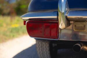 Image 11/50 de Jaguar E-Type (1969)