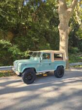 Image 30/72 of Land Rover 90 (1987)