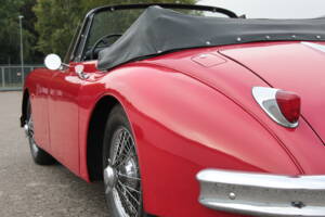 Image 24/84 of Jaguar XK 150 SE DHC (1958)