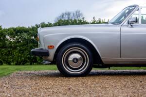 Afbeelding 29/39 van Rolls-Royce Corniche I (1976)