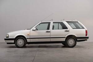 Image 7/28 of Lancia Thema Station Wagon 16V (1991)