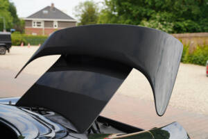 Image 11/50 of Jaguar XJ 220 (1993)