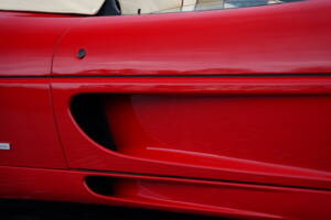 Bild 47/50 von Ferrari F 355 Spider (1999)