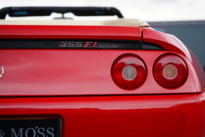 Bild 50/50 von Ferrari F 355 Spider (1999)