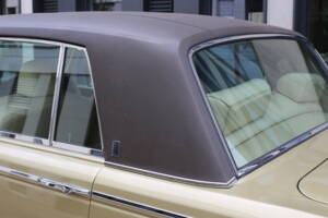 Image 35/37 de Rolls-Royce Silver Shadow II (1978)