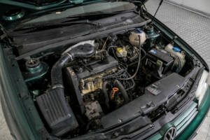Image 38/50 de Volkswagen Golf III Cabrio 1.8 (1998)