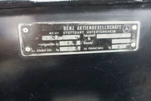 Image 37/43 of Mercedes-Benz 190 SL (1957)