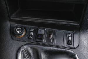 Image 43/80 of BMW M3 (1994)